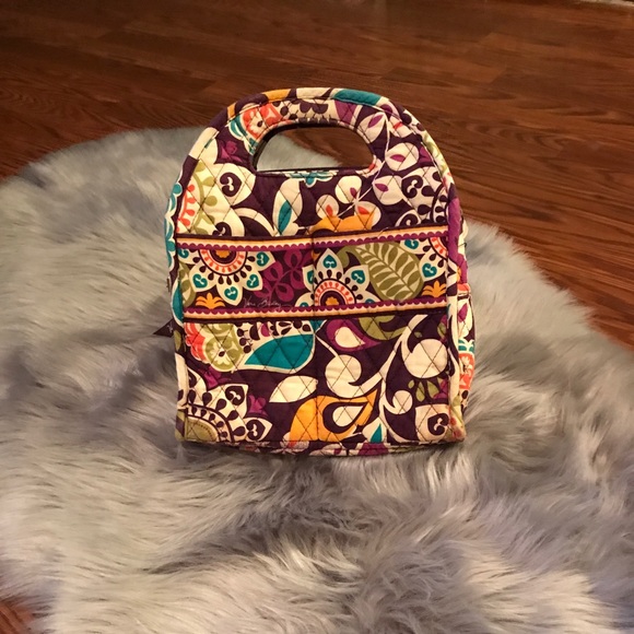 Vera Bradley Handbags - Vera Bradley Lunch Tote